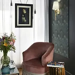Taylor Hotel