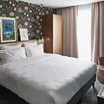 Taylor Hotel Paris