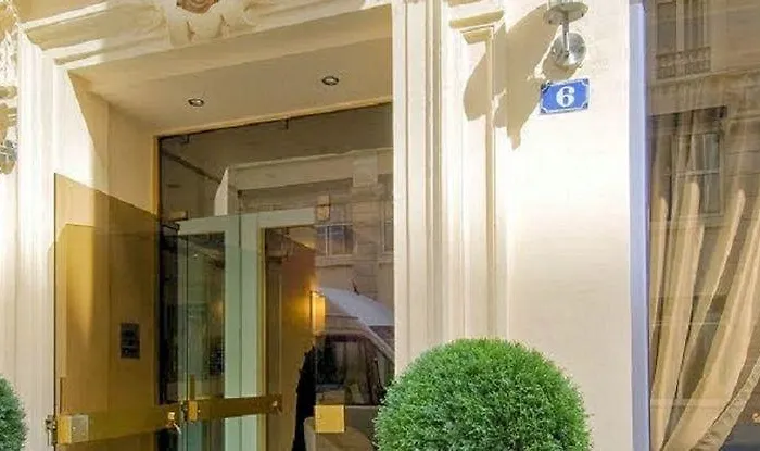 Отель Taylor 3*